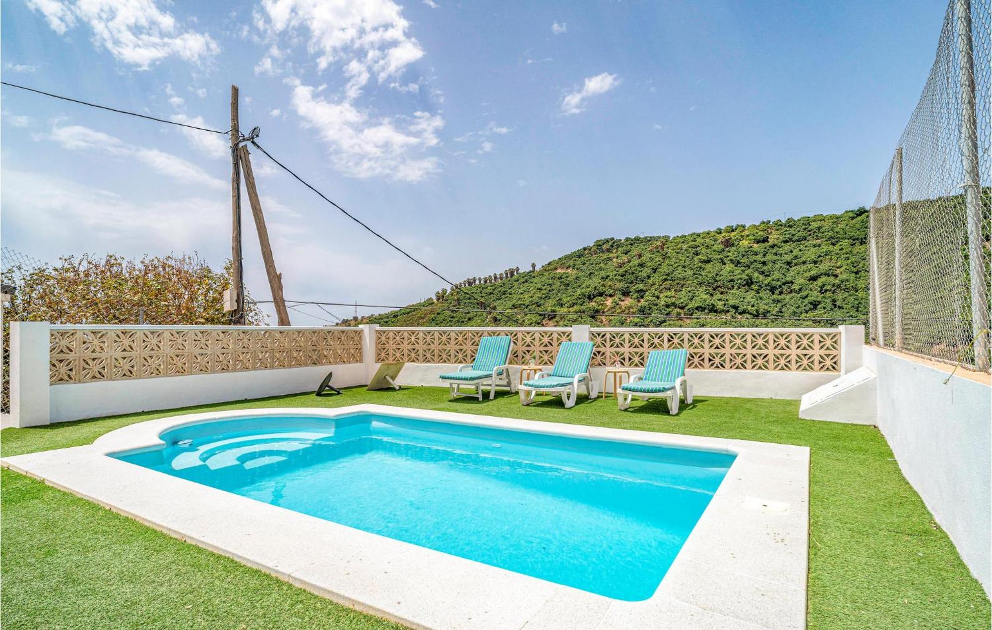 Gorgeous Home In Cajiz With Wifi Кахис Экстерьер фото