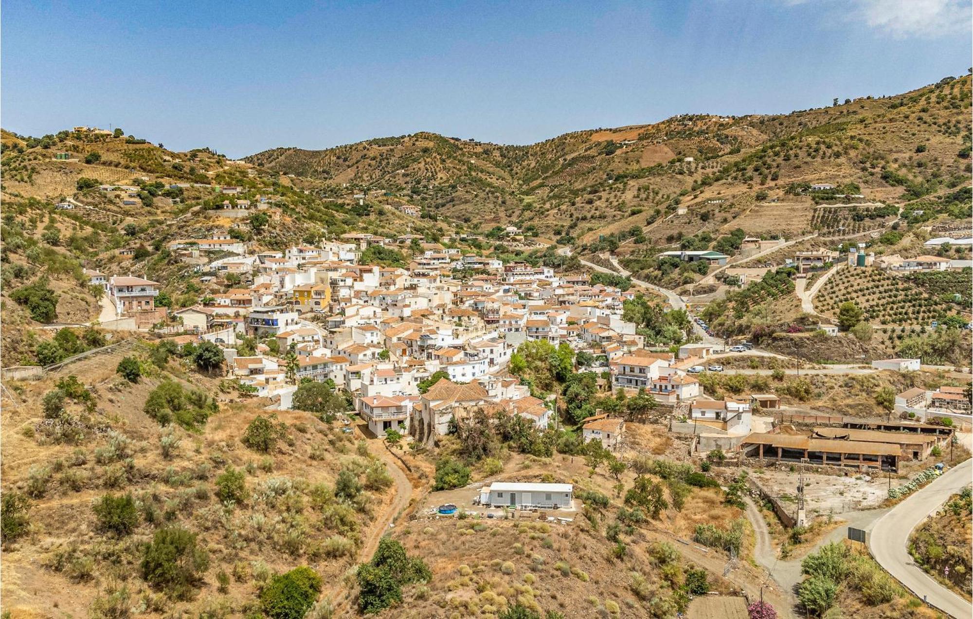 Gorgeous Home In Cajiz With Wifi Кахис Экстерьер фото